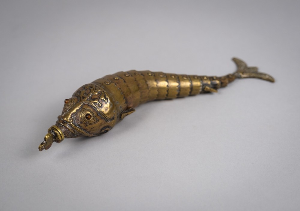 Large 19th Century Indian Brass Articulated Fish Powder Flask View IV