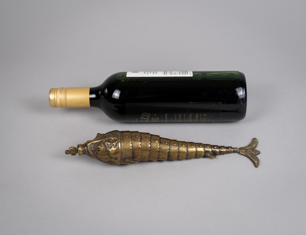 Large 19th Century Indian Brass Articulated Fish Powder Flask View XV