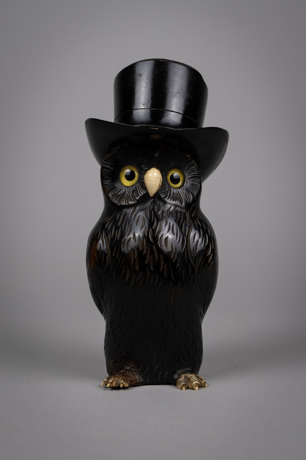 Early 20th Century Novelty Carved Owl Spill Holder