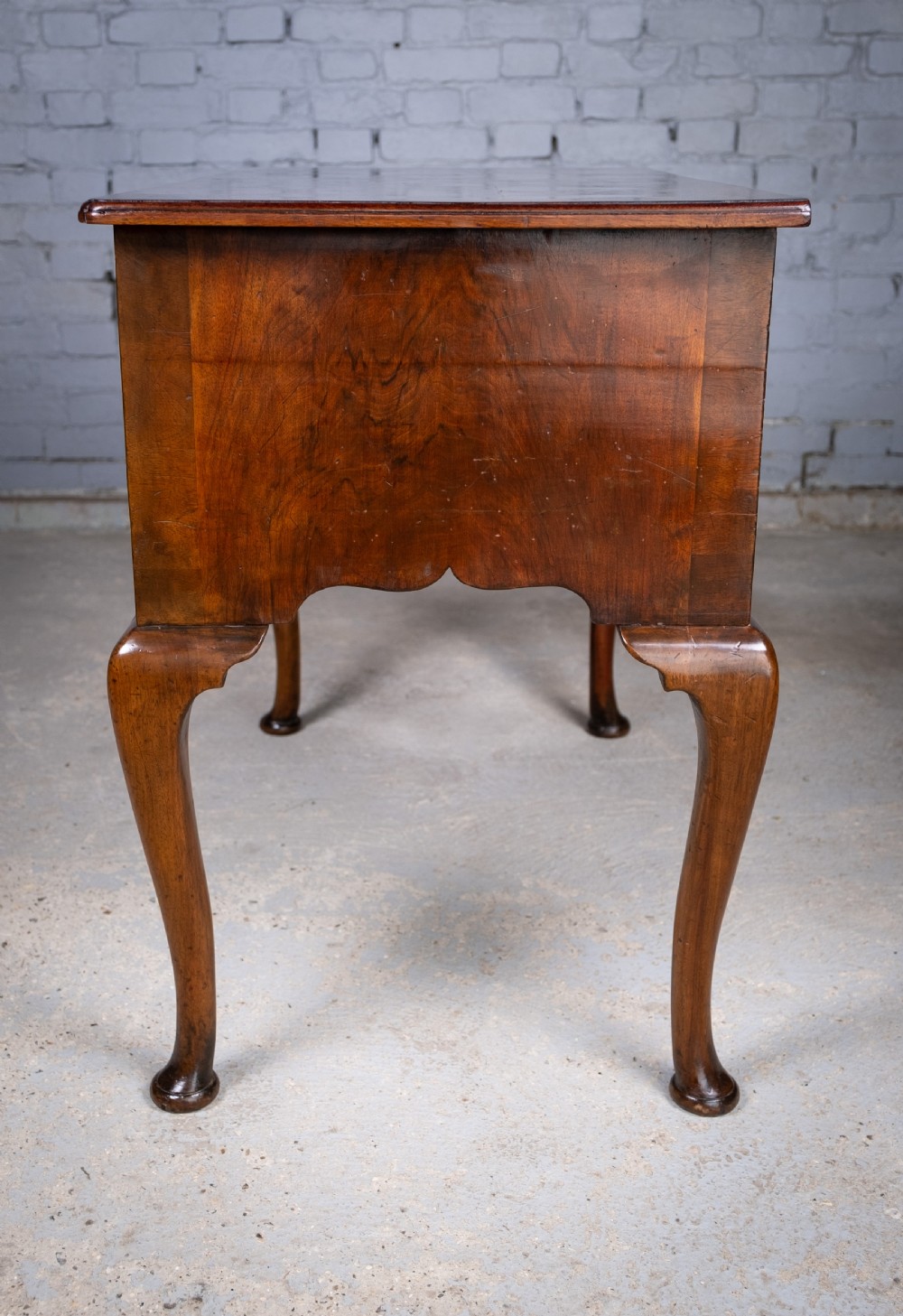 18th Century Georgian Featherbanded Walnut Lowboy View XIV