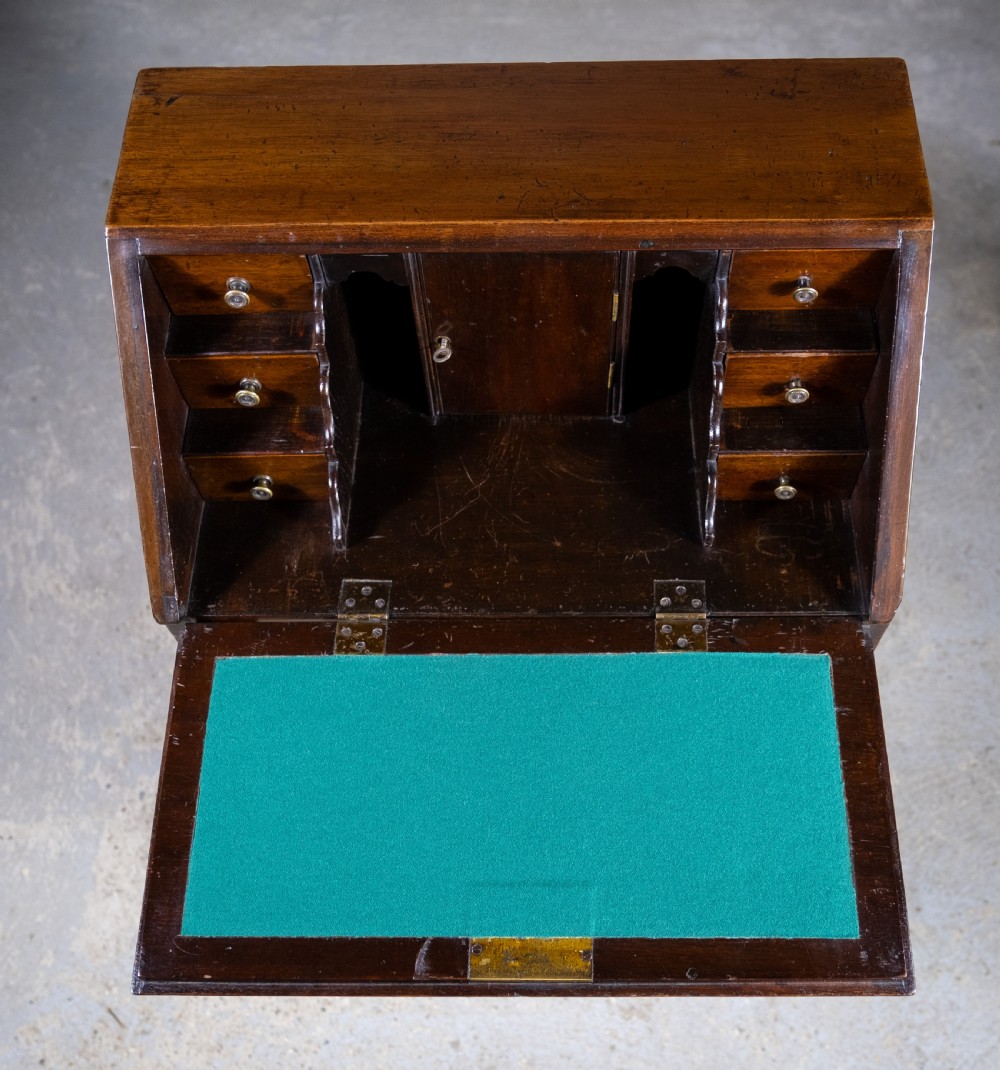 Diminutive George III Mahogany Bureau View X