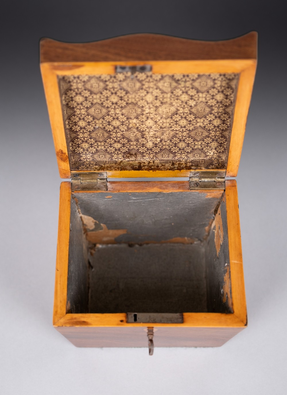 George III Mahogany Serpentine Top Tea Caddy, c.1790 View VI
