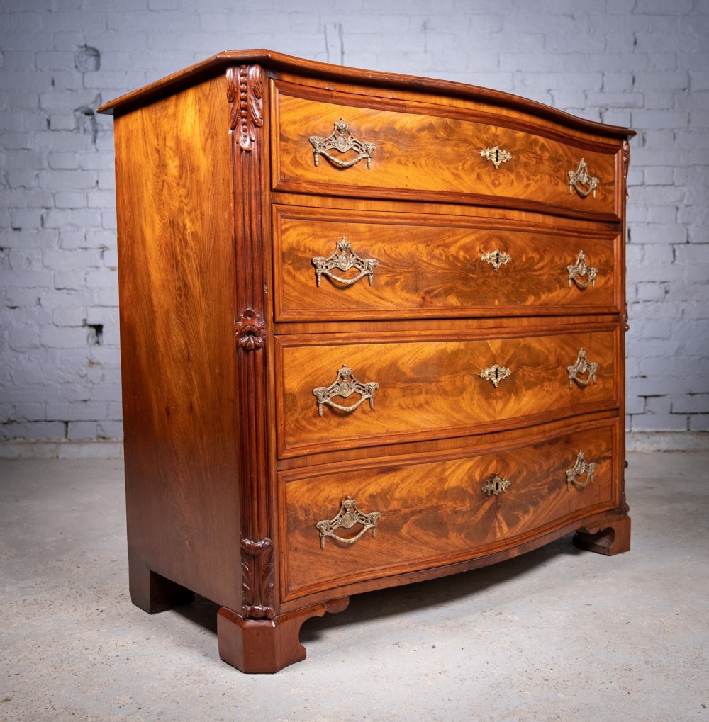 Serpentine Chest Of Drawers by P.G. Axner, Stockholm, c.1850