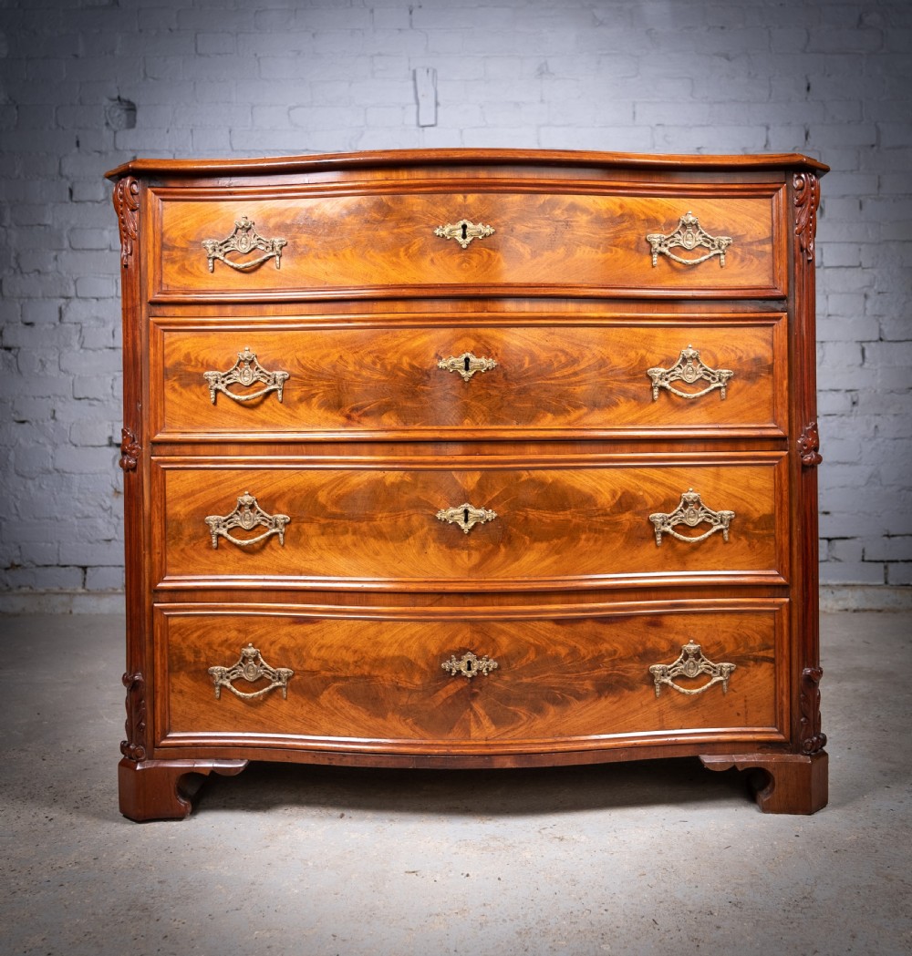 Serpentine Chest Of Drawers by P.G. Axner, Stockholm, c.1850 View II