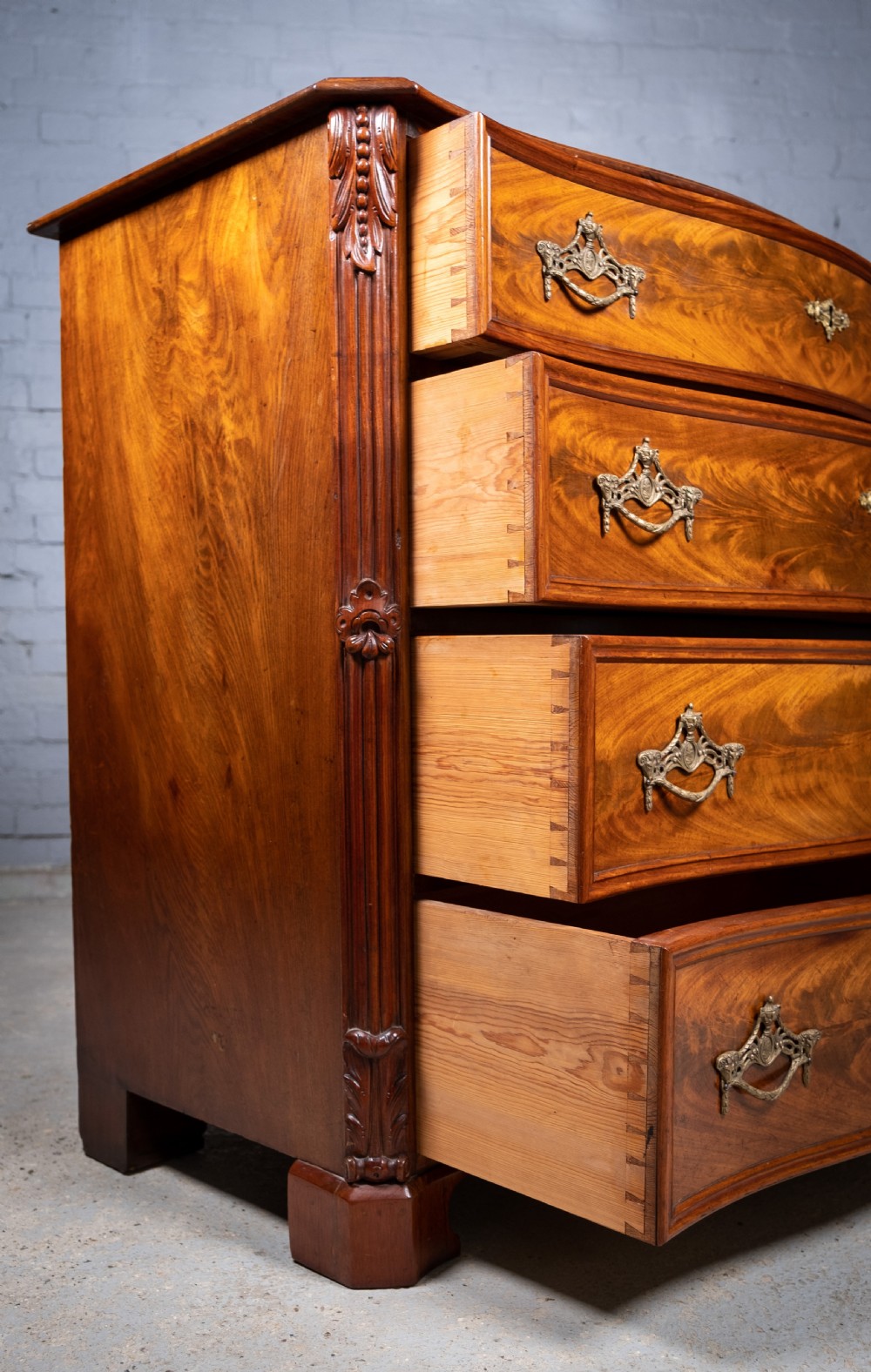 Serpentine Chest Of Drawers by P.G. Axner, Stockholm, c.1850 View V