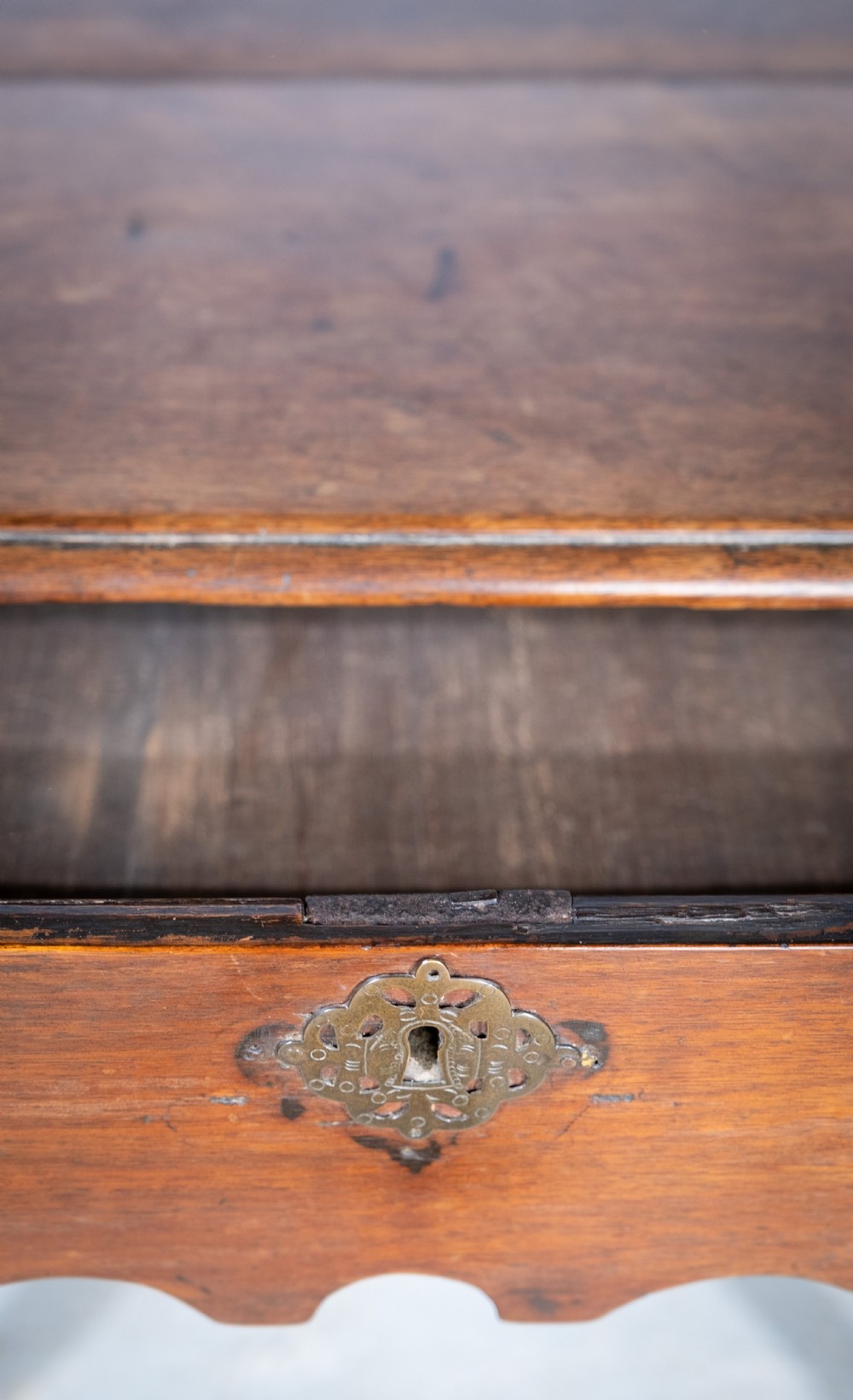 Rare 17th Century Padouk Side Table View VIII