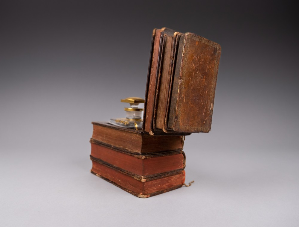 Early 20th Century Antique Book Decanter Box View V