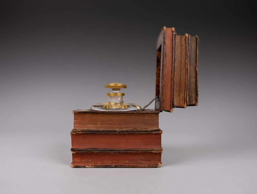 Early 20th Century Antique Book Decanter Box View VII