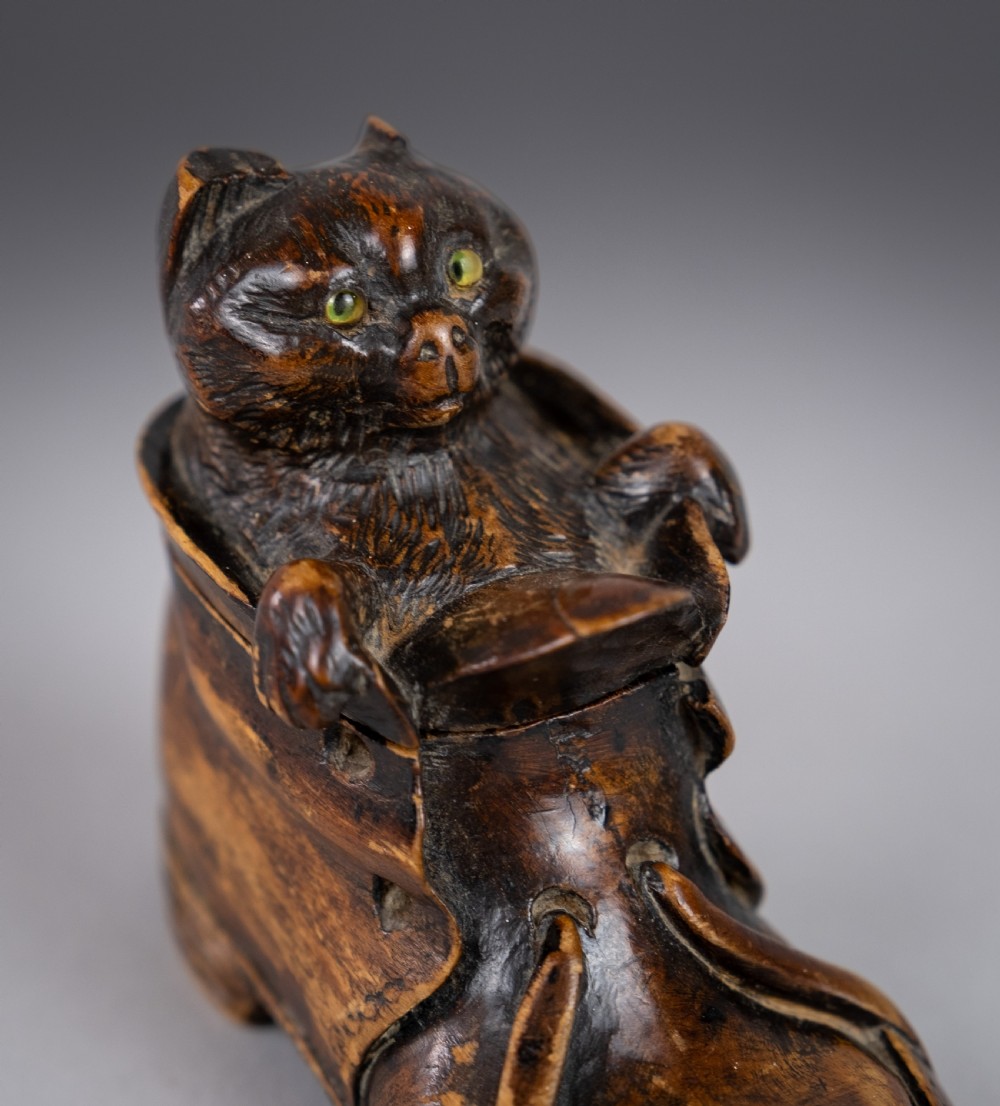 19th Century Carved Cat In Boot Novelty Inkwell View V