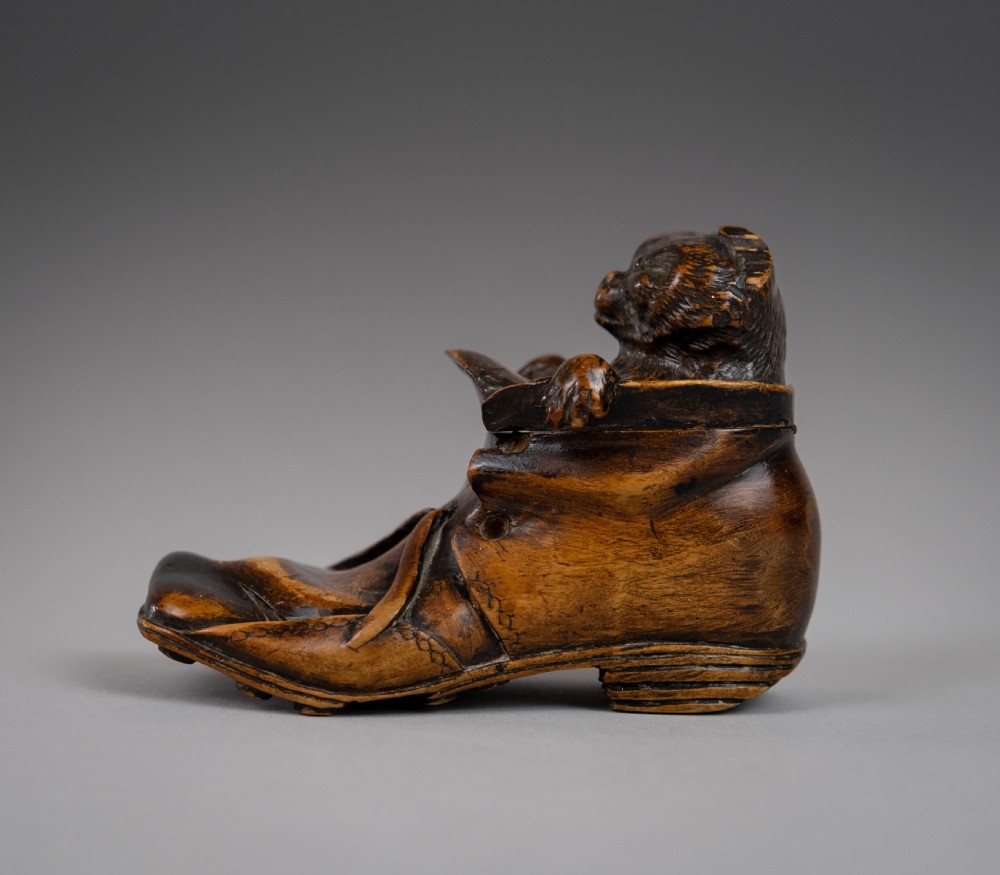 19th Century Carved Cat In Boot Novelty Inkwell View X