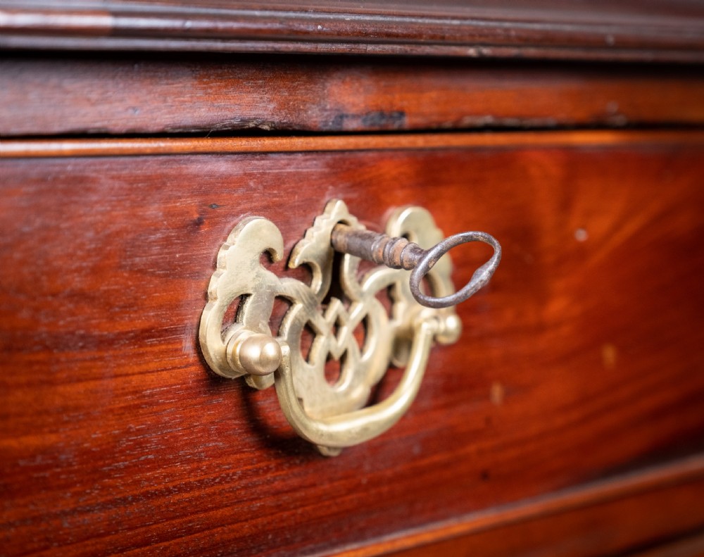 George III Mahogany Chest Of Drawers View III
