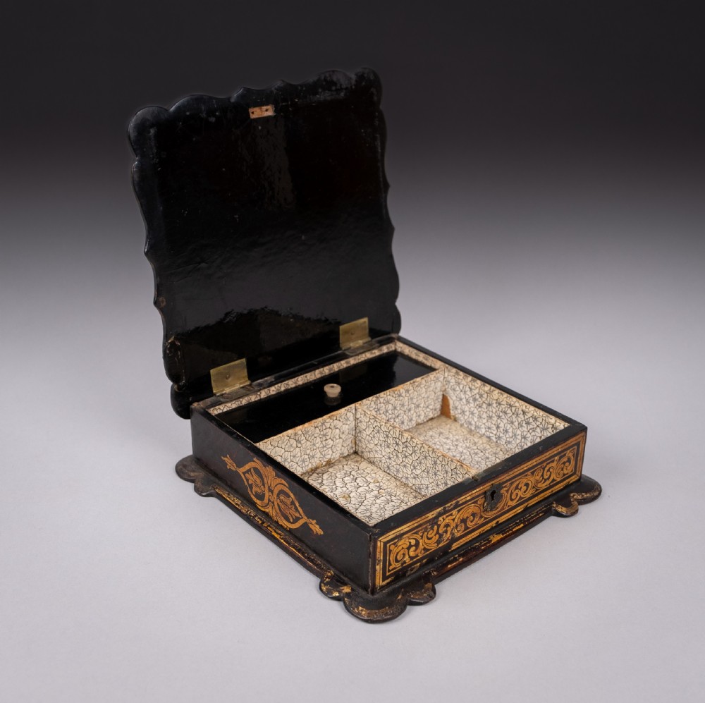 19th Century French Boulle Style Papier Mache Jewellery Box View III