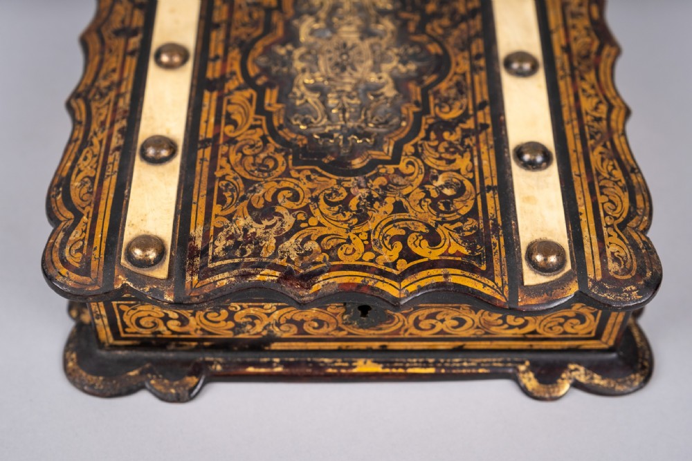 19th Century French Boulle Style Papier Mache Jewellery Box View VII