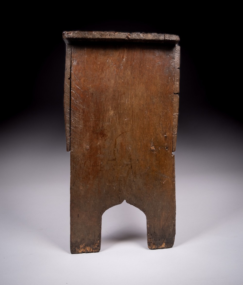 17th Century Oak Six Plank Coffer View XII
