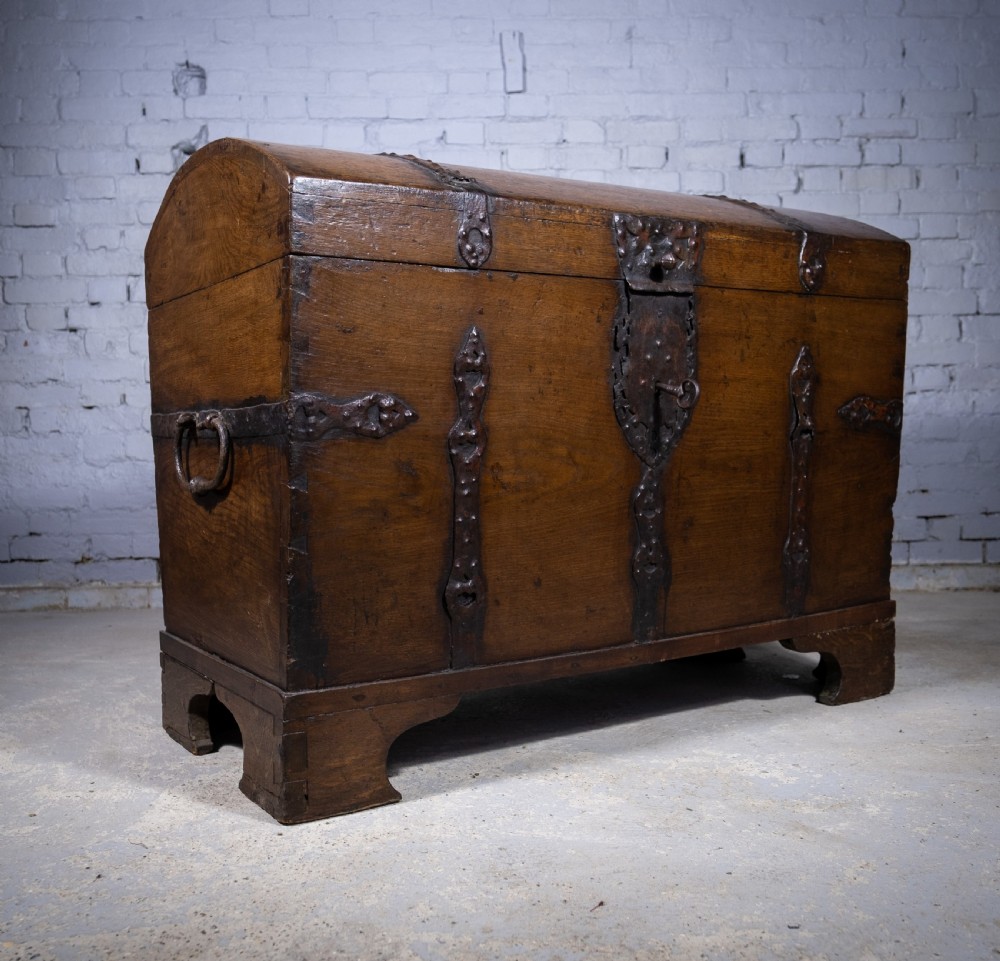 Large 17th Century Oak & Iron Bound Baroque Chest With Original Key, c.1700