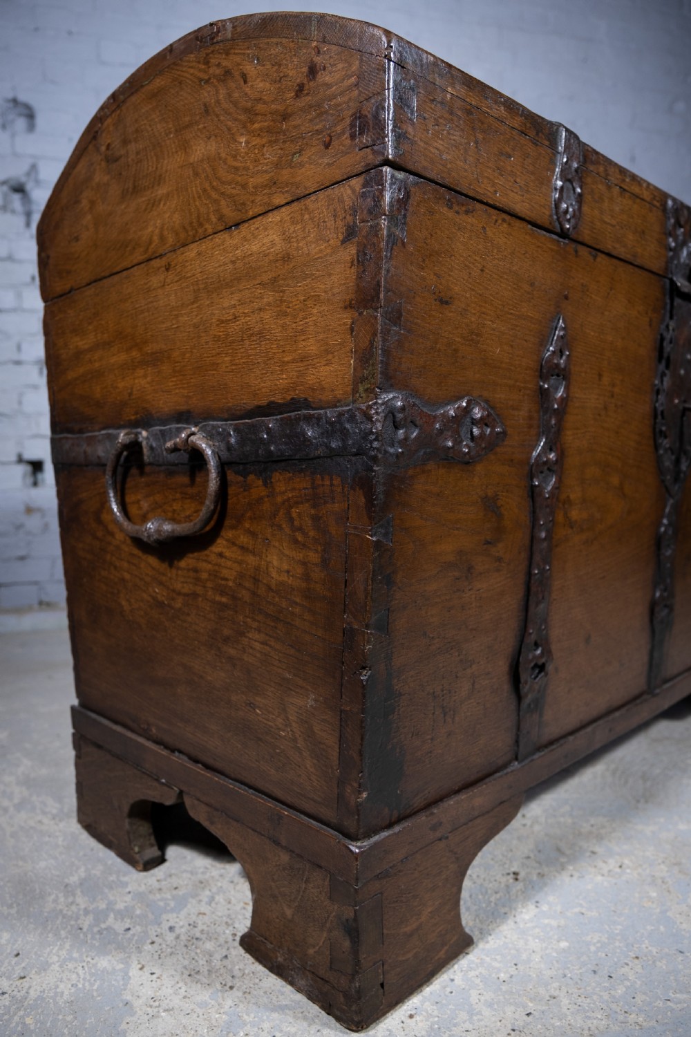 Large 17th Century Oak & Iron Bound Baroque Chest With Original Key, c.1700 View X