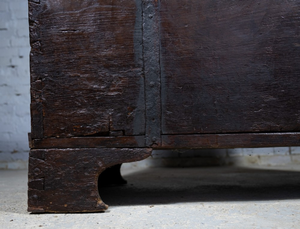 Large 17th Century Oak & Iron Bound Baroque Chest With Original Key, c.1700 View XIX