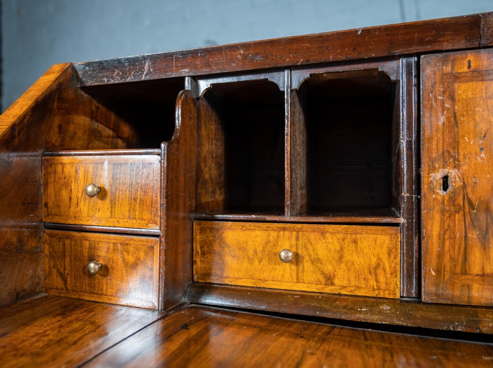 George I Walnut & Featherbanded Bureau, c.1720 View III