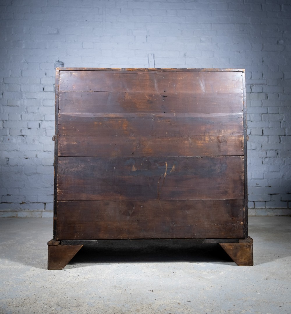 George I Walnut & Featherbanded Bureau, c.1720 View X