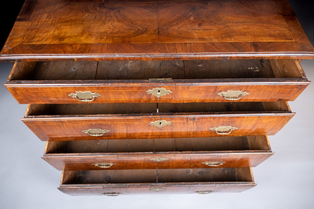 George II Walnut Cross Banded Chest Of Drawers, c.1740 View XI
