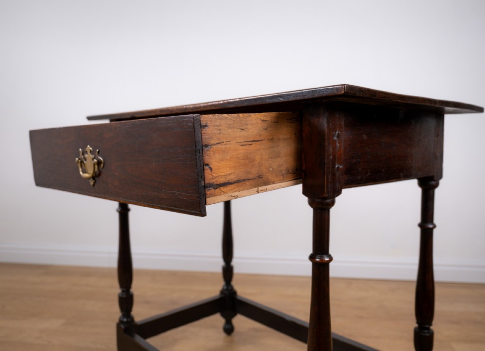 18th Century English Oak Side Table View IX