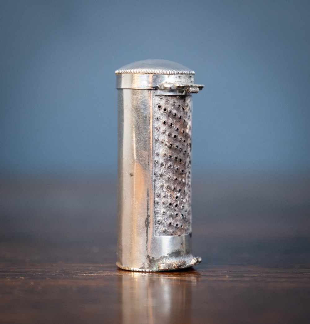 Georgian Sterling Silver Nutmeg Grater, c.1775 View II