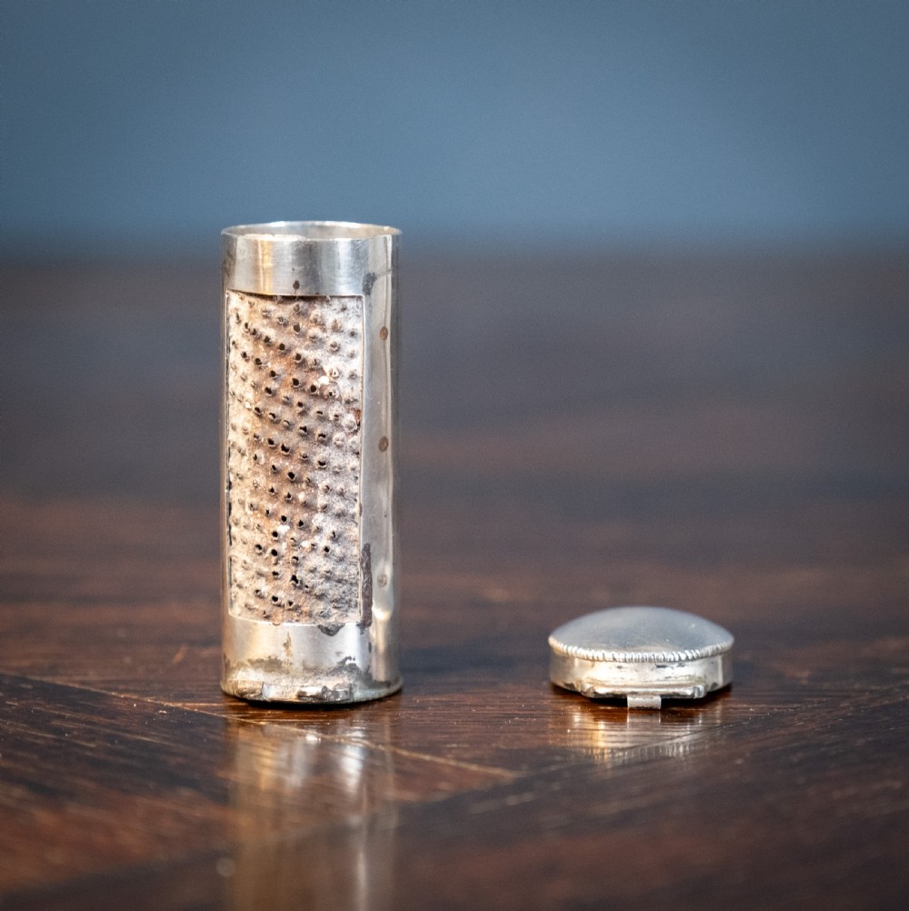 Georgian Sterling Silver Nutmeg Grater, c.1775 View III