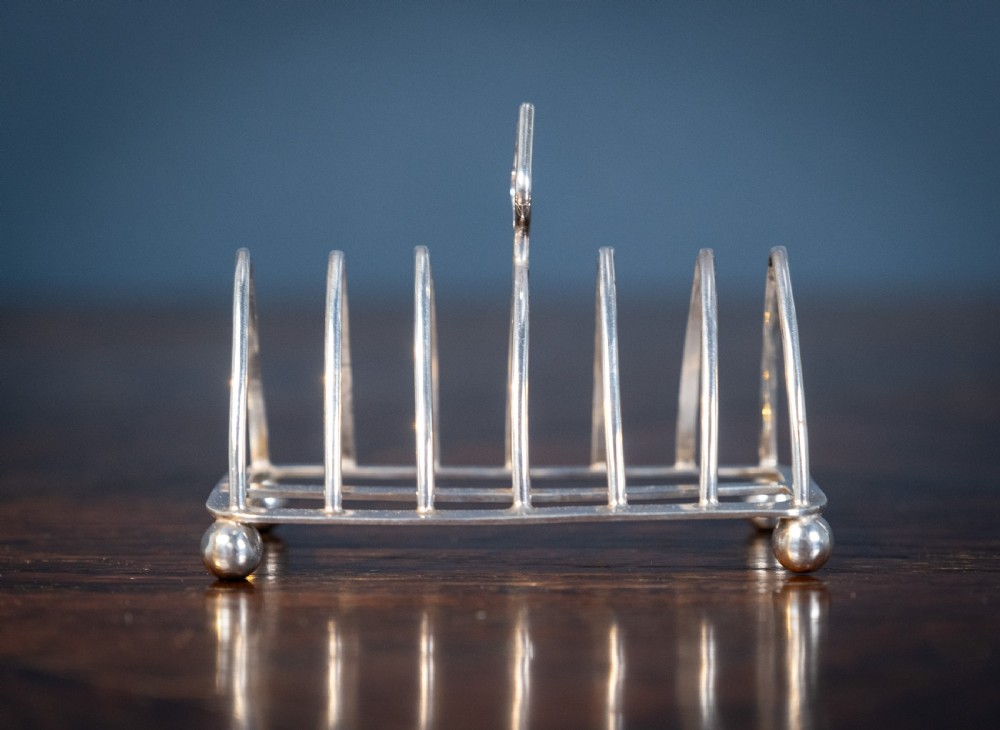 Sterling Silver Triangle Toast Rack by George Jackson & David Fullerton, 1899 View II