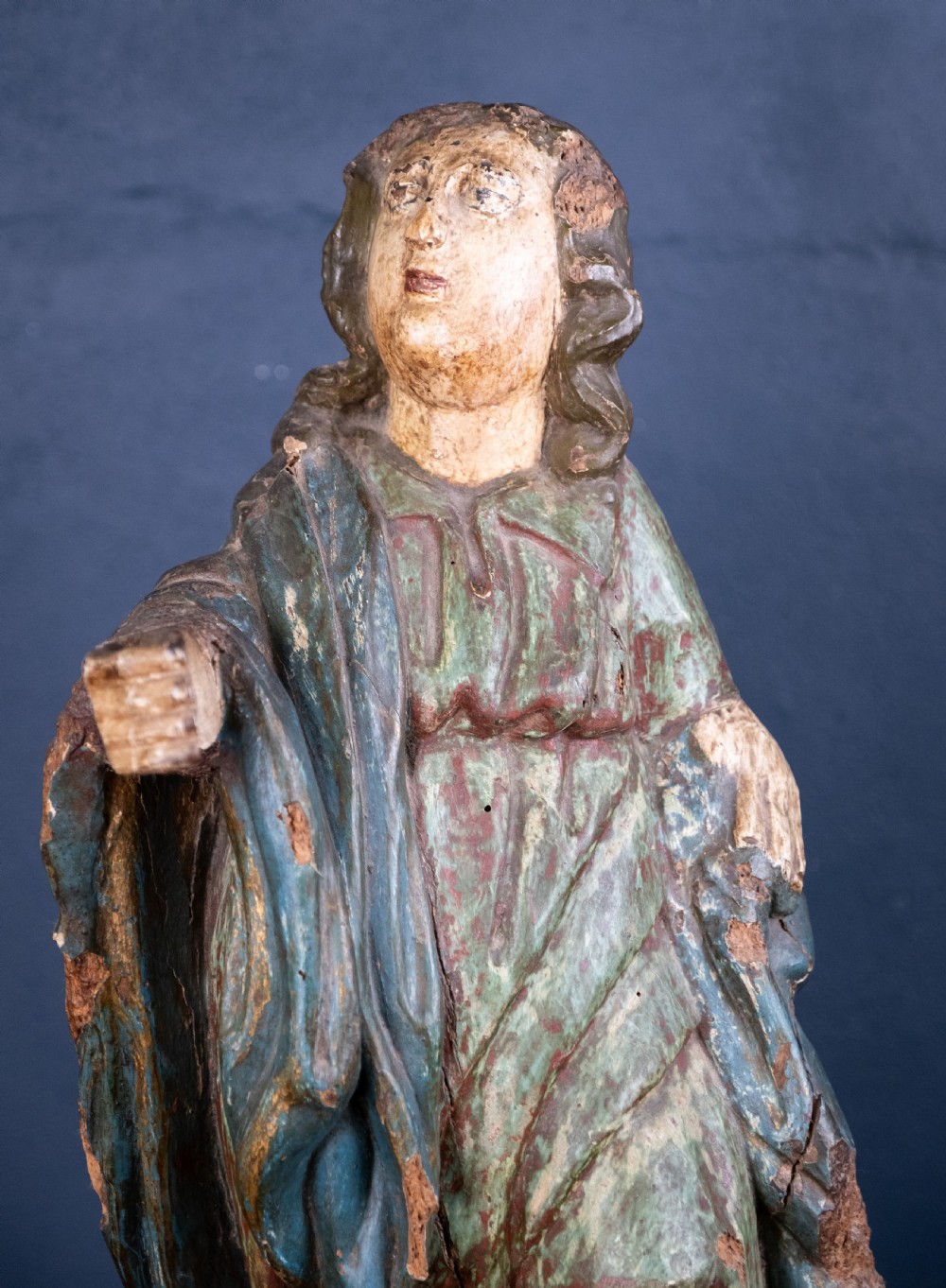 Late 17th / Early 18th Century Polychrome Carved Wooden Figure of The Madonna View IV
