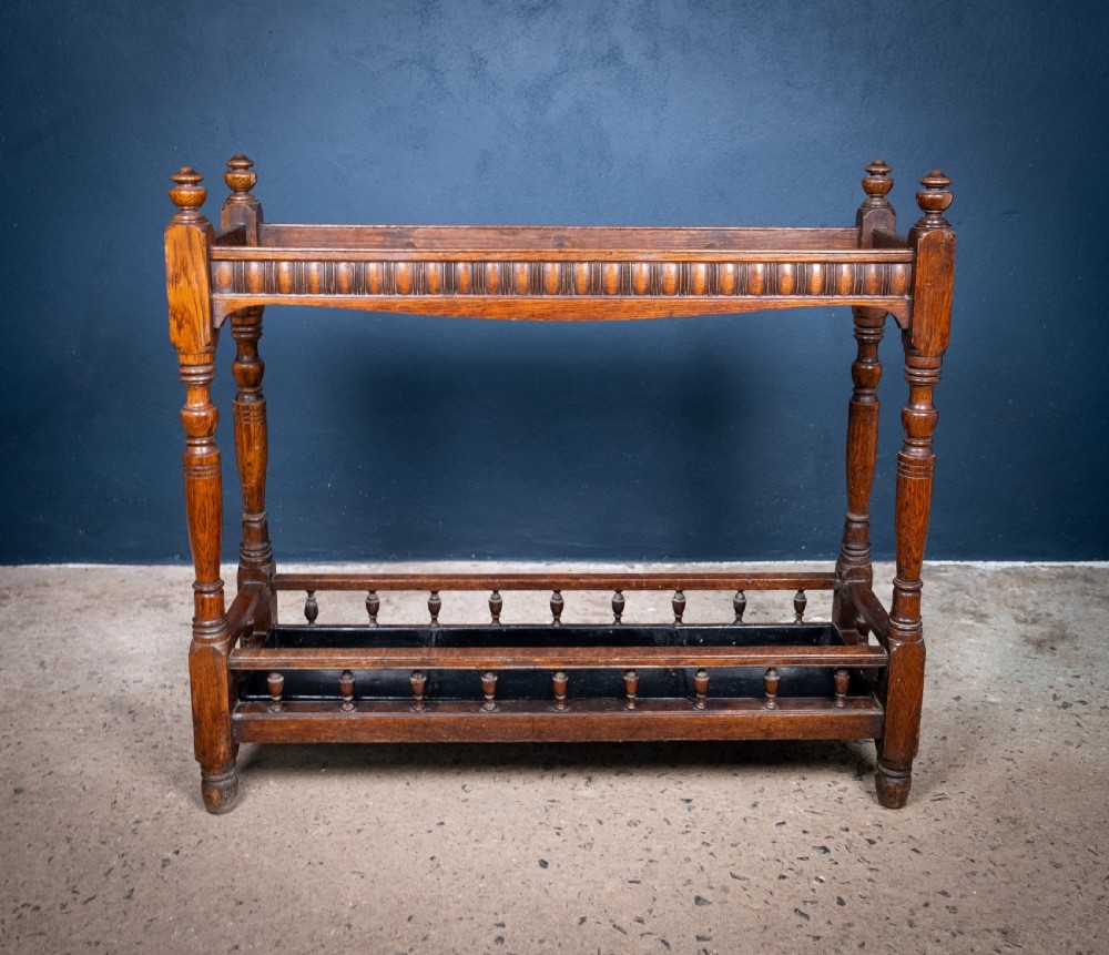 Large Country House Oak Umbrella/Stick Stand, c.1900
