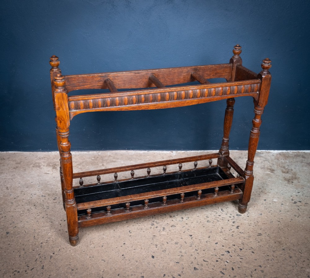 Large Country House Oak Umbrella/Stick Stand, c.1900 View II