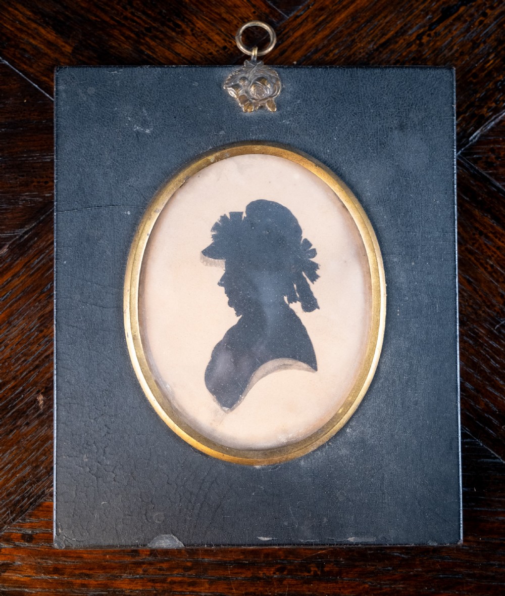 Early 19th Century Silhouette - Lady In Hat