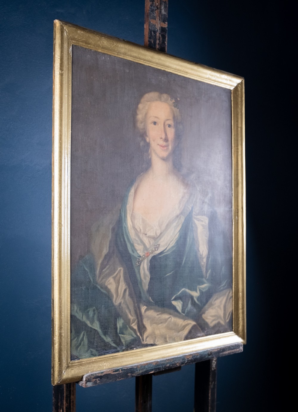 Large 18th Century Portrait Of A Young Lady In A Silk Dress. Oil On Canvas. View VIII