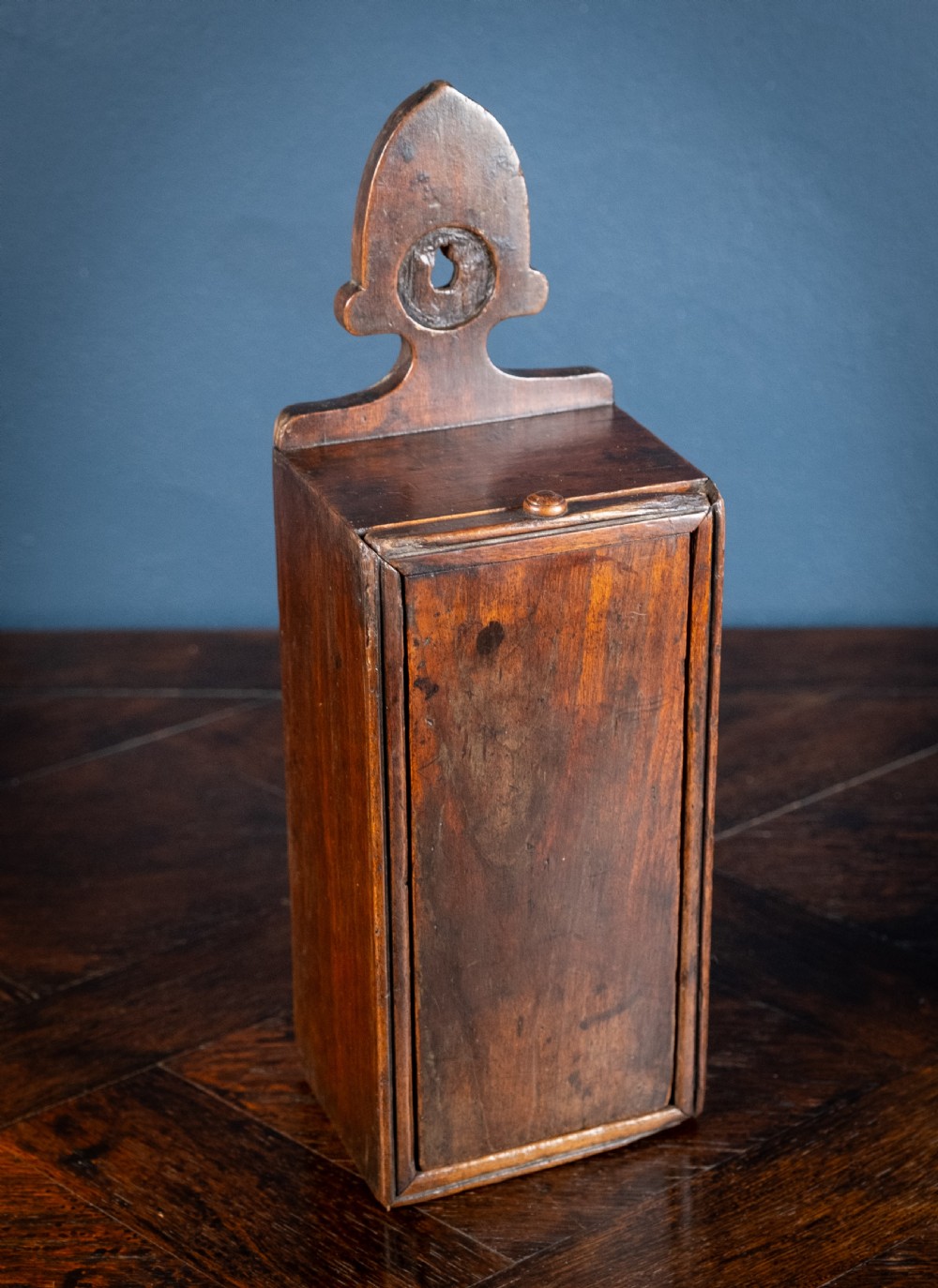 Georgian Elm Candle Box