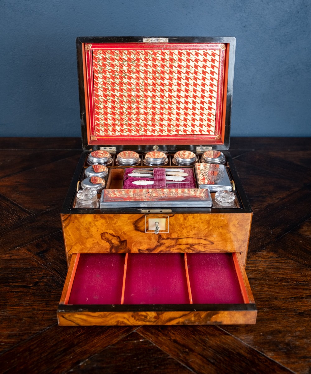 Victorian Burr Walnut Vanity / Dressing Box View VI