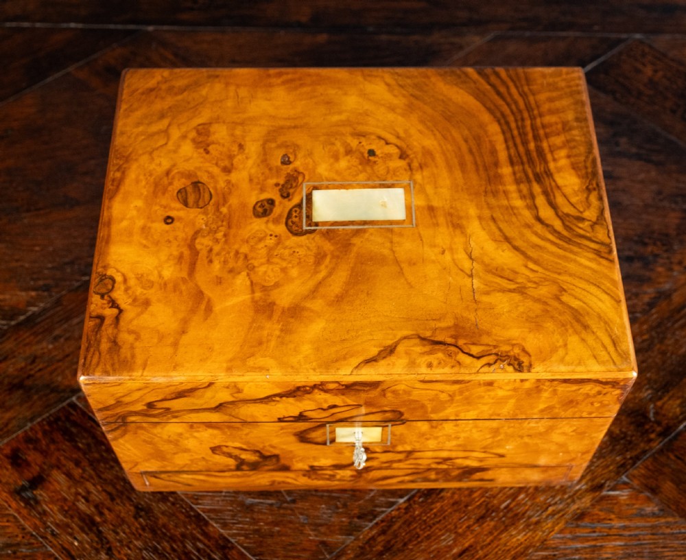 Victorian Burr Walnut Vanity / Dressing Box View XIX