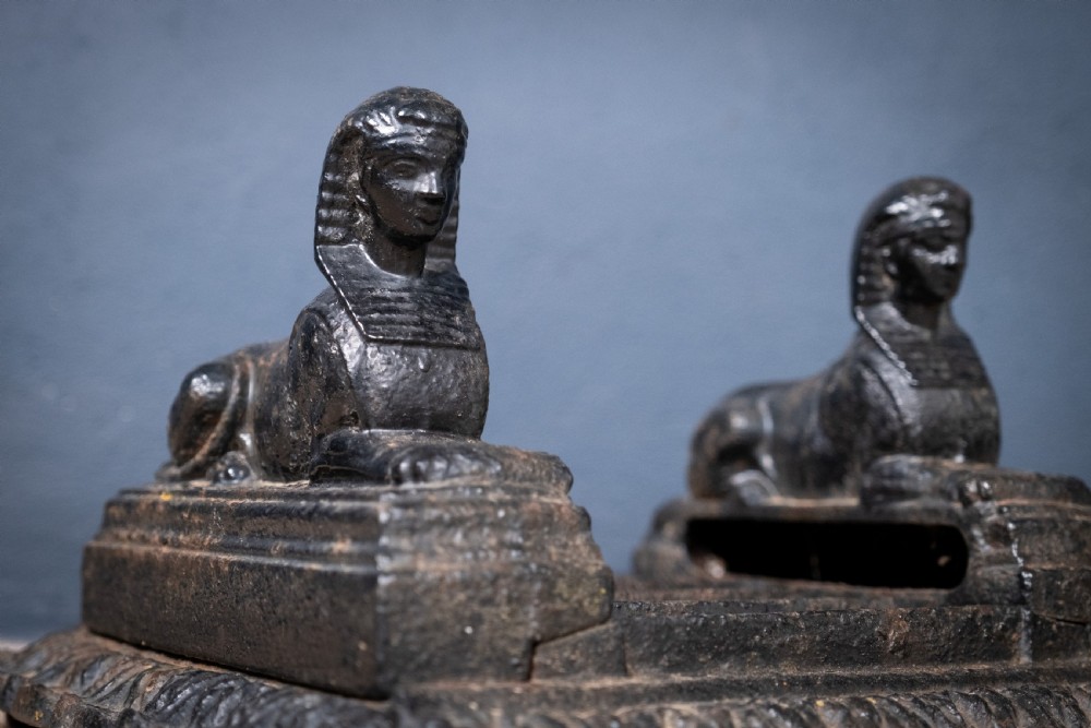 Cast Iron Egyptian Revival Sphinx Boot Scraper by Archibald Kenrick & Sons, c.1820 View IV