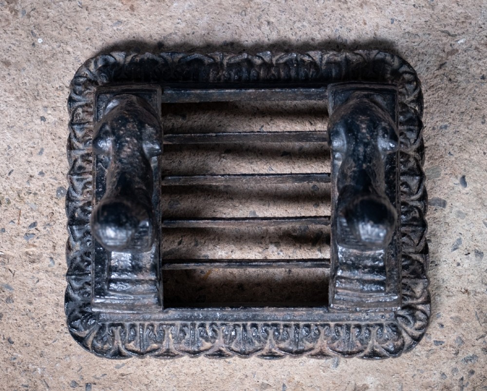 Cast Iron Egyptian Revival Sphinx Boot Scraper by Archibald Kenrick & Sons, c.1820 View XI