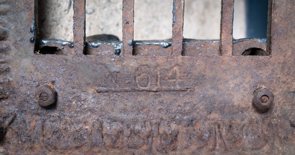 Cast Iron Egyptian Revival Sphinx Boot Scraper by Archibald Kenrick & Sons, c.1820 View XVI