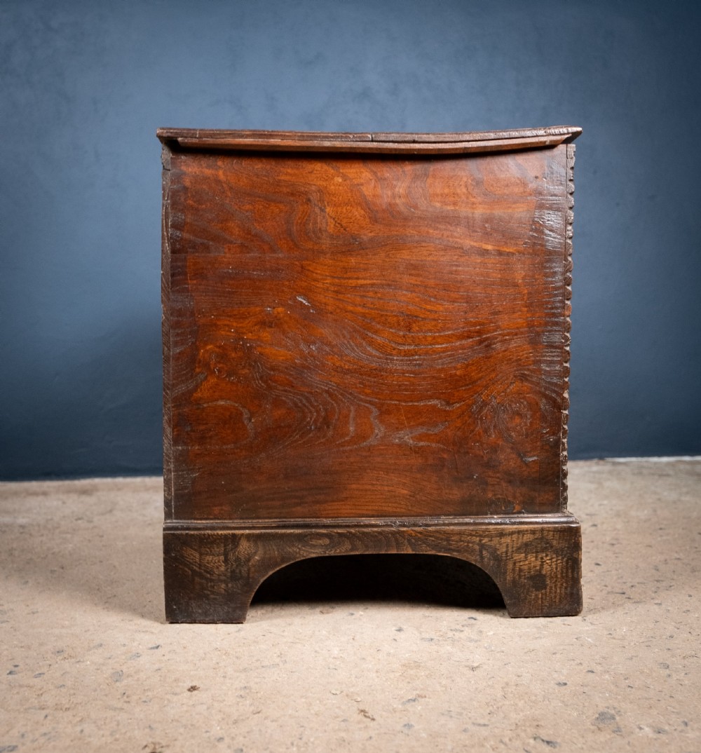 Late 18th Century Elm Coffer View X