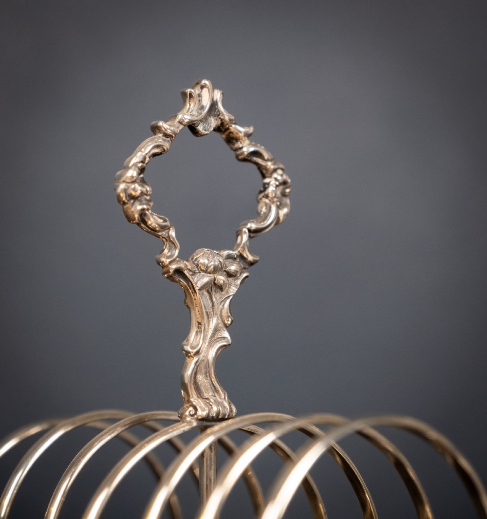 Large Sterling Silver Toast Rack by John Evans II, London, 1848 View VI