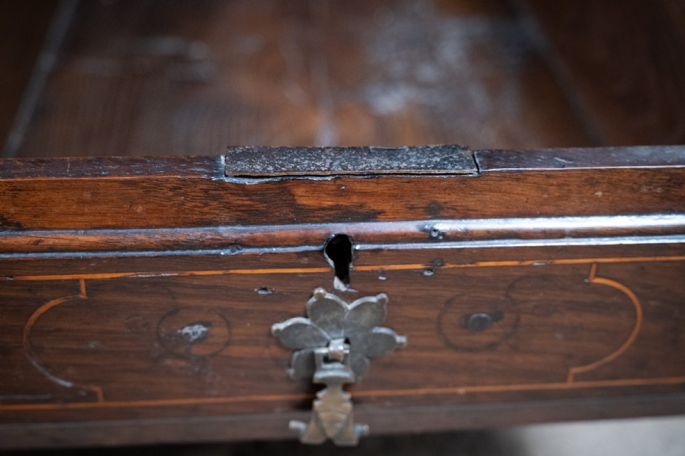 Early 18th Century Oak Cupboard / Mule Chest View IX