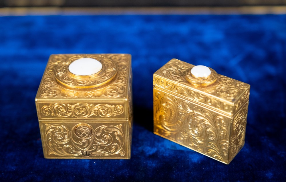 Fine Gilt Tooled Leather & Ormolu Writing Box by Fitzmaurice West, London. View XV