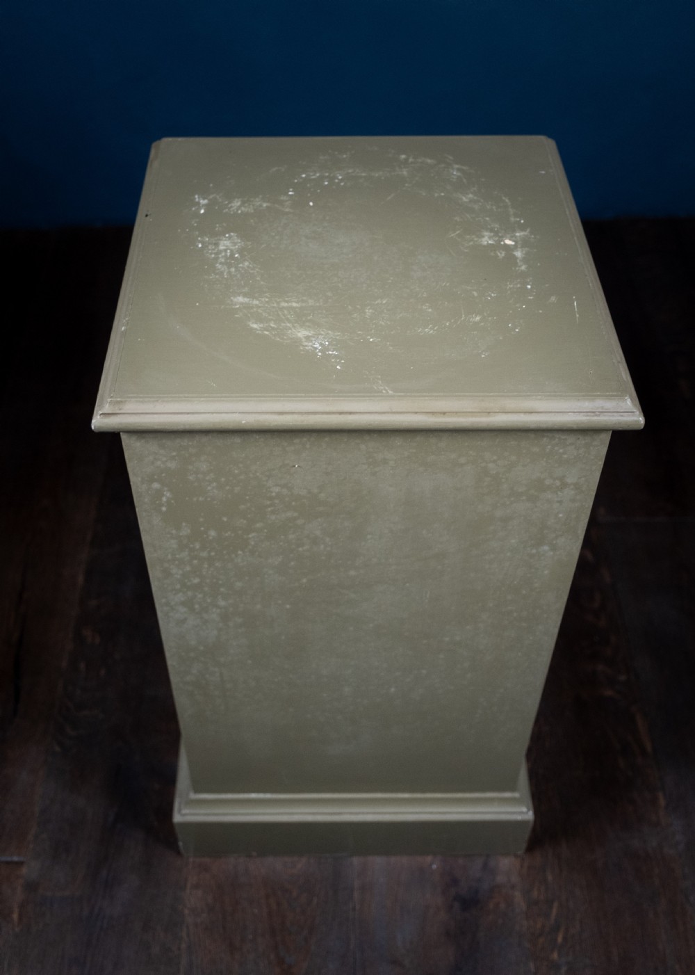 Large Plaster Composition Of A Classical Maiden With Plinth, c.1900 View XVIII