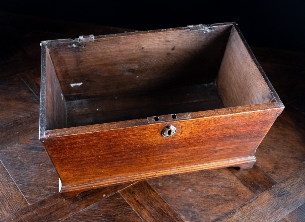 Small George III Oak Box / Chest View IX