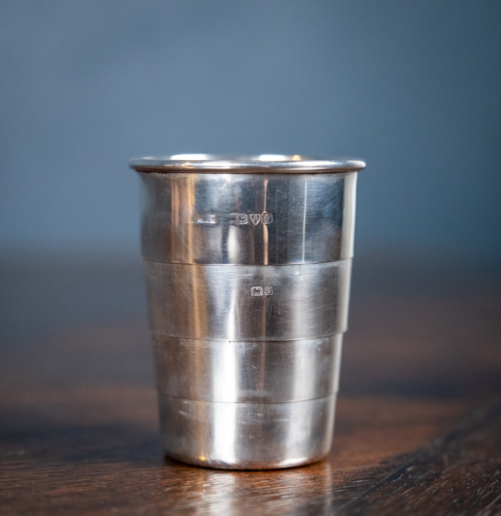 Sterling Silver Collapsible Beaker With Original Case - Chester, 1914. View IV