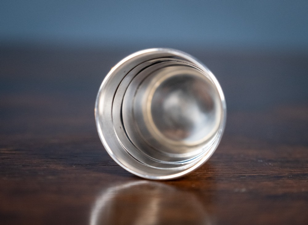 Sterling Silver Collapsible Beaker With Original Case - Chester, 1914. View V