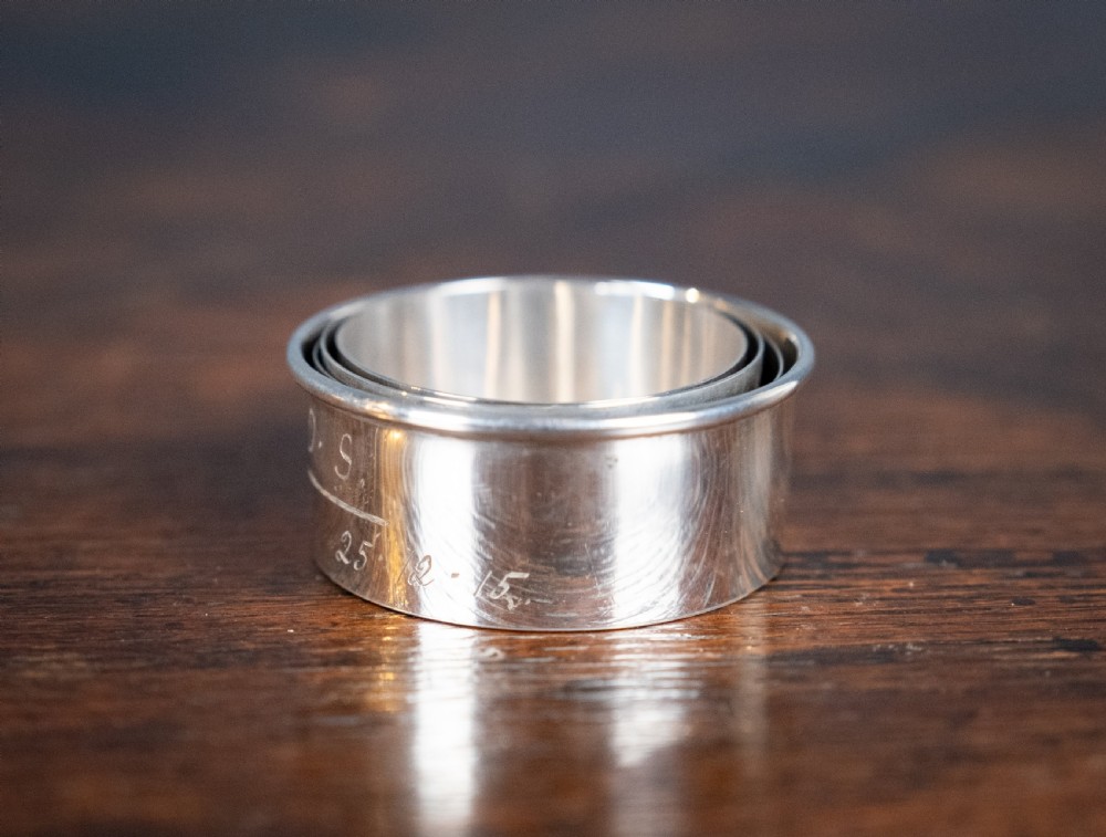 Sterling Silver Collapsible Beaker With Original Case - Chester, 1914. View VII