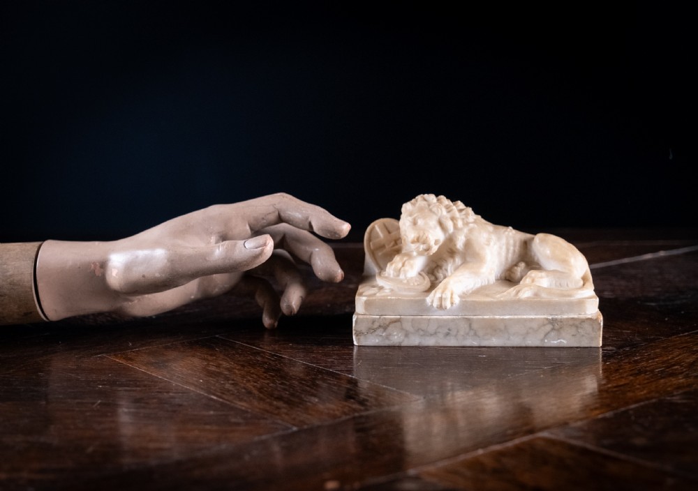 19th Century Alabaster & Marble Lion Of Lucerne View X
