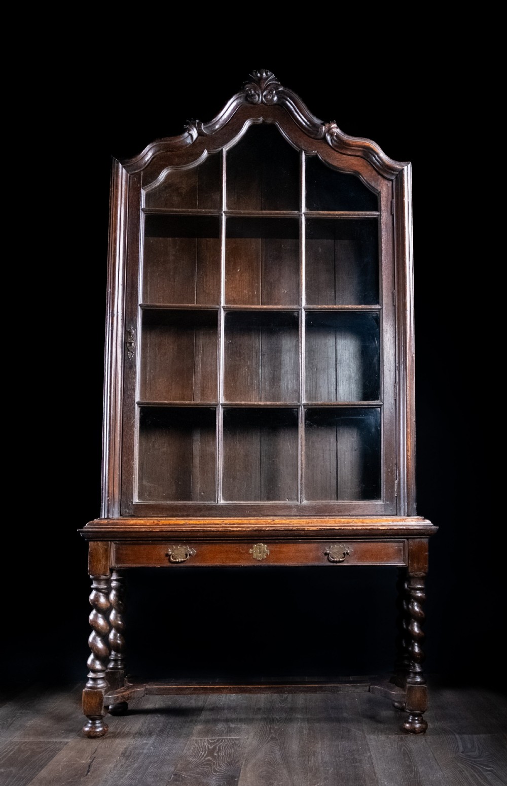 William & Mary Oak Glazed Bookcase On Stand, c.1680 View II
